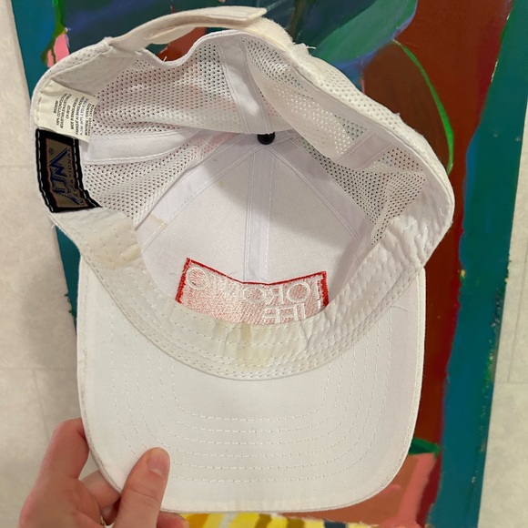 Toronto Life Hat - Picture 3 of 3